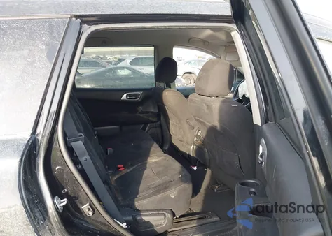 2016 Nissan Pathfinder Platinum/S/Sl/Sv z USA, uszkodzony, nr VIN 5N1AR2MM1GC611338